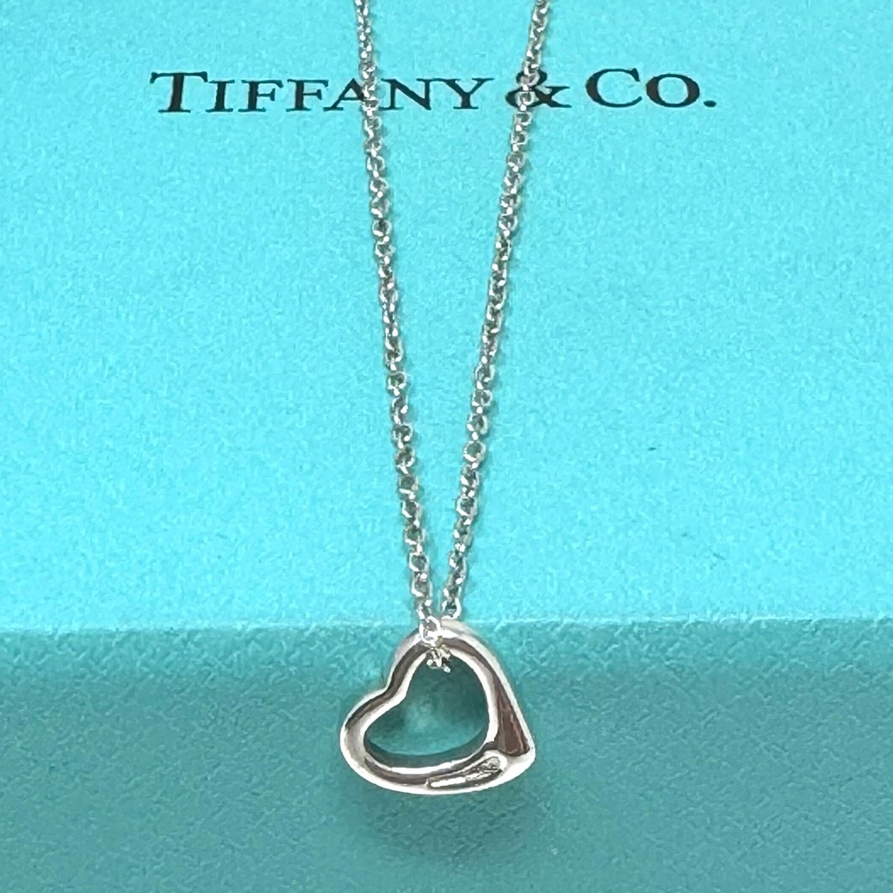 Authentic Tiffany & CO. Elsa Peretti Mini Open Heart Necklace. - Picture 9 of 13